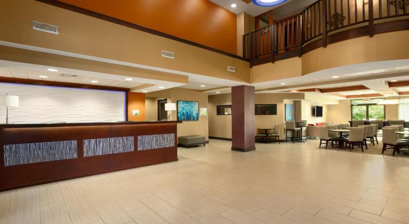 Country Inn & Suites by Radisson, Wolfchase-Memphis, TN