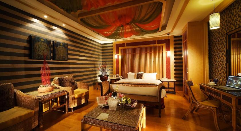 Image of Luxury Suite 3