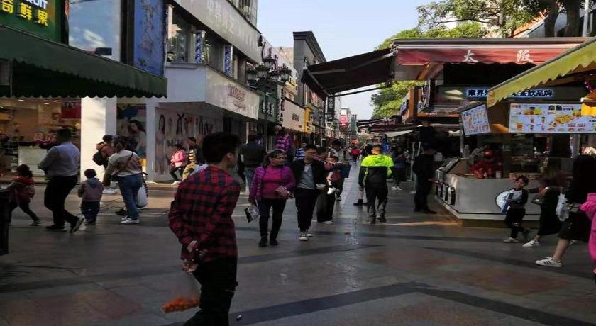 7 Days Inn Zhuhai Doumen Daxin Xinduhui Pedestrian Street photo