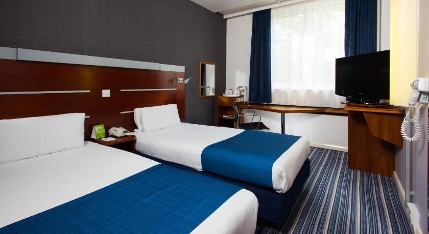 Holiday Inn Express London-Wimbledon-South