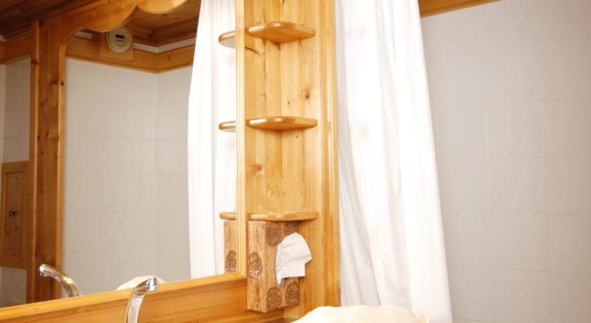 Image of Traditional Double Room 10