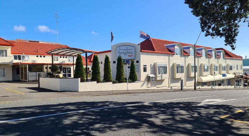 Brougham Heights Motel photo