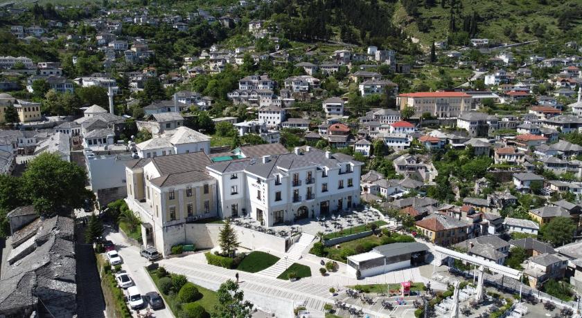 Hotel Fantasy — Hotel in Gjirokaster