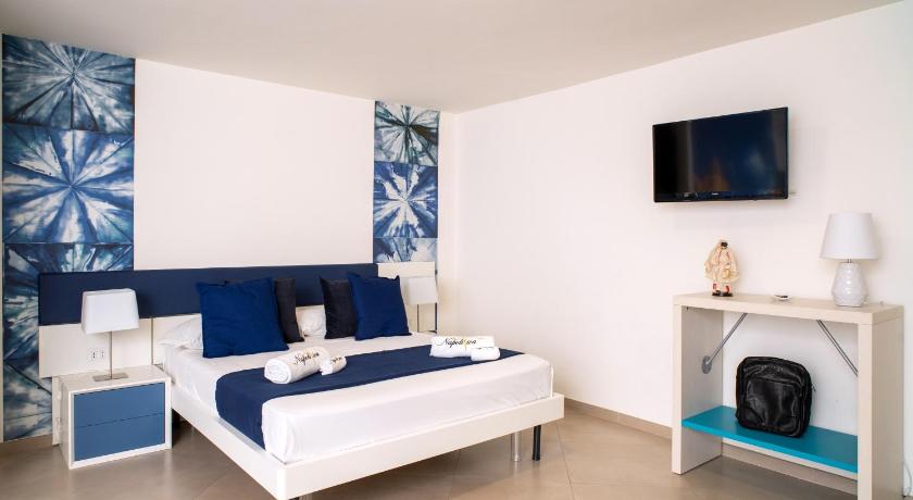 Image of Superior King Room 4