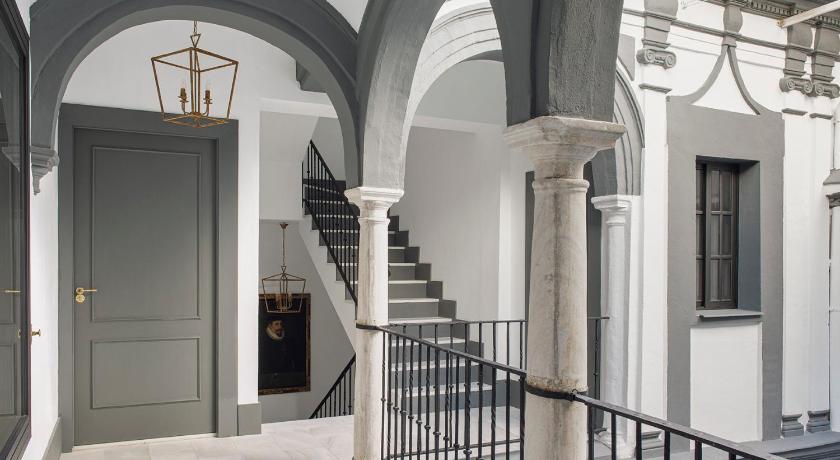 セビリア VAC LUXURY HOMES SEVILLA 5つ星 ホテル スイート