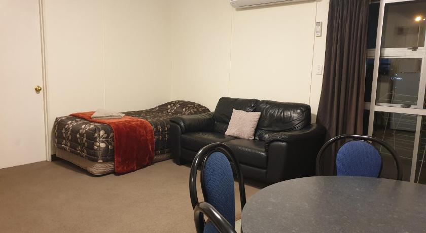 Image of Two Bedroom Self Contained 4