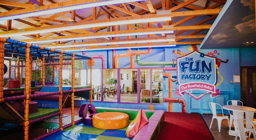 伦弗鲁郡 Bowfield Hotel and Spa 4星级 酒店 景观