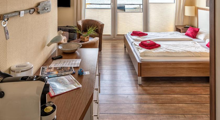 Image of Double Room with Sea View - 2 8