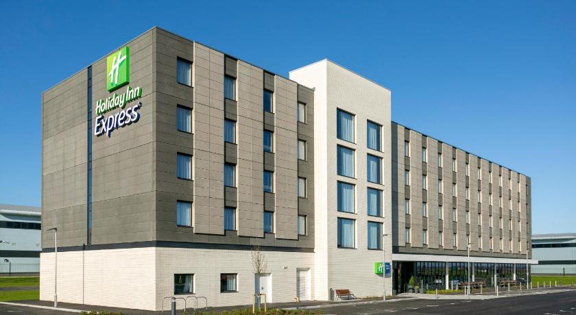 Holiday Inn Express Bridgwater photo