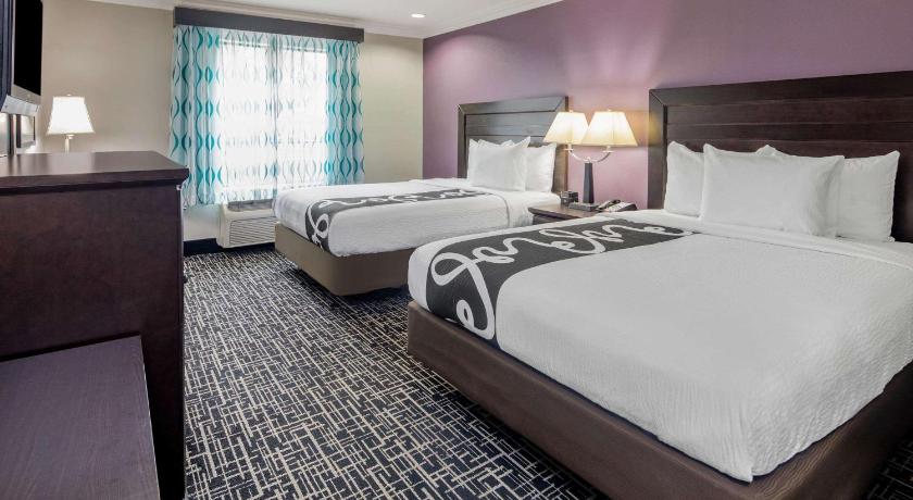 La Quinta Inn & Suites by Wyndham Temecula