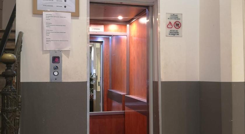 Rome Travellers Hotel photo