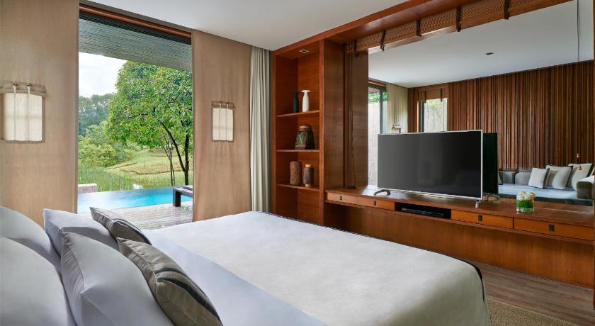 Khao Yai Muthi Maya Forest Pool Villa Resort 5-Star Hotel exterior