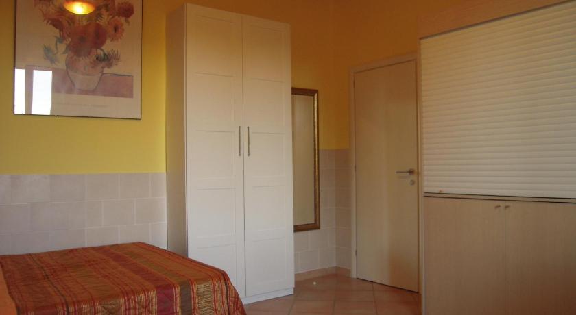 Image of Studio Apartment 16