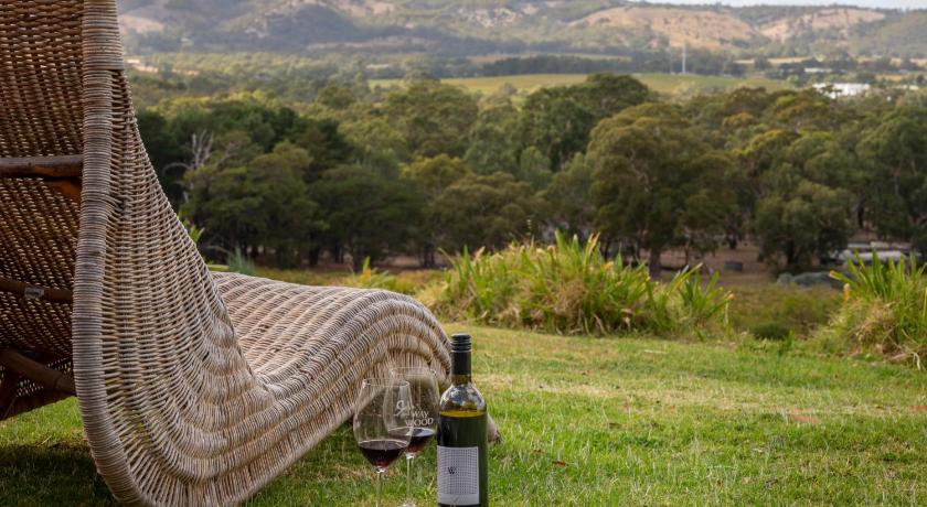 WayWood Wines Your Vineyard Getaway — Hotel in Mclaren Vale