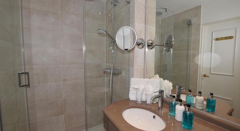 Image of Double Room with Sea View and Rooftop Terrace 2