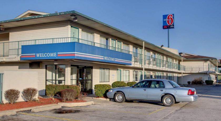 Motel 6-Owensboro, KY