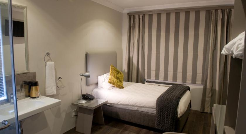CedarWoods of Sandton Hotel photo