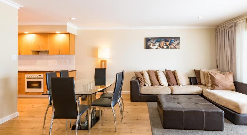 Image of 2 Bedroom Executive Apartment 6