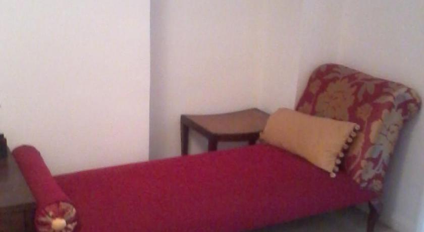 No 7 Priory Guest House photo
