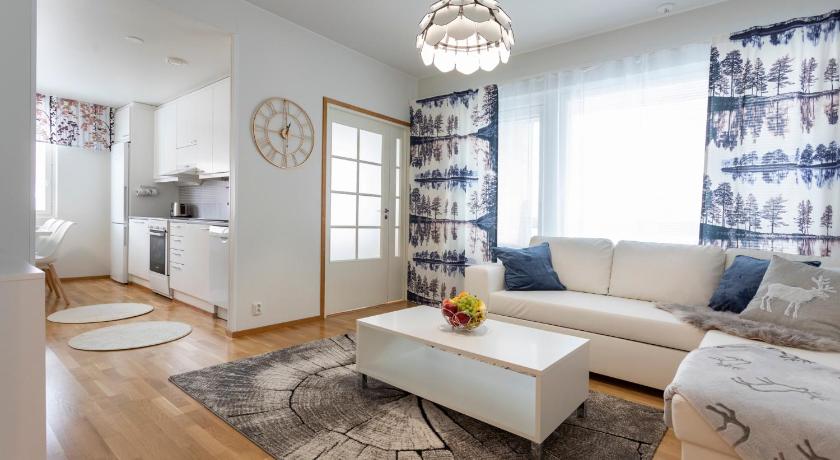 Tuomas´ luxurious suites, Kelo — Hotel in Rovaniemi