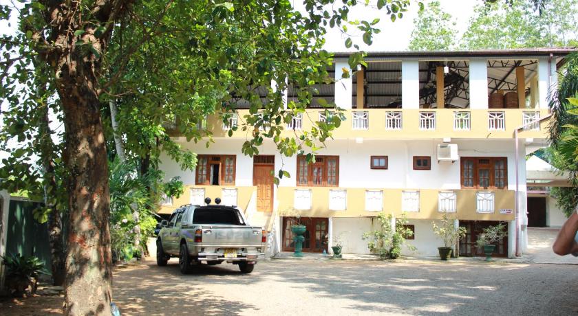 Wijaya Tourist INN photo