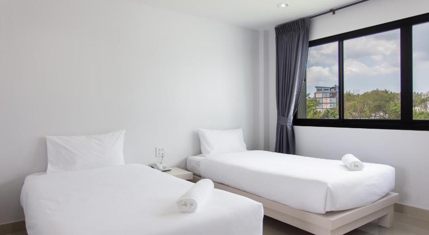 甲米 The Gene 3星级 酒店 泳池