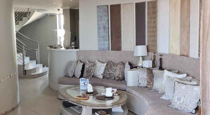 Crystal Lagoon Lodge