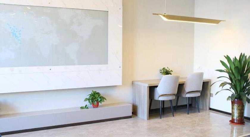 7 Days Premium Hotel Xiong'an New District Rongcheng Baiyangdian – Baoding, IA