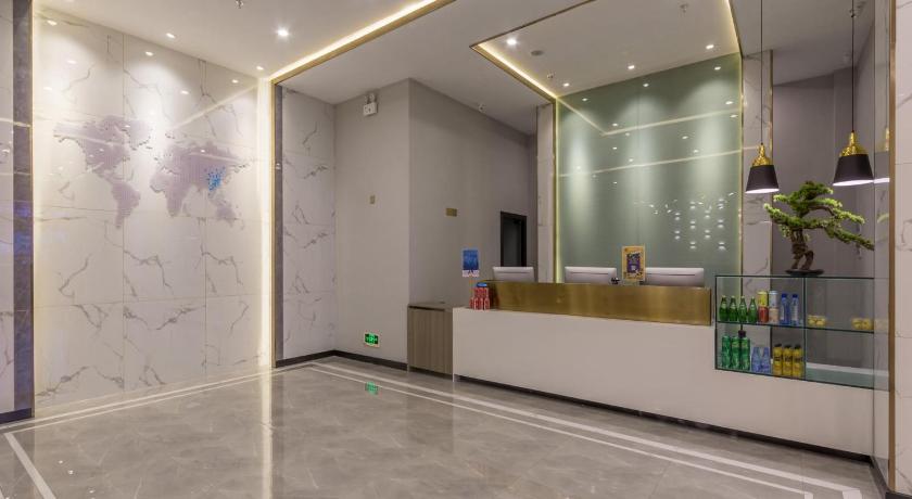 7Days Premium Kunming East Railway Station Juhua Airport Bus Metro Station Branch – Kunming, IA
