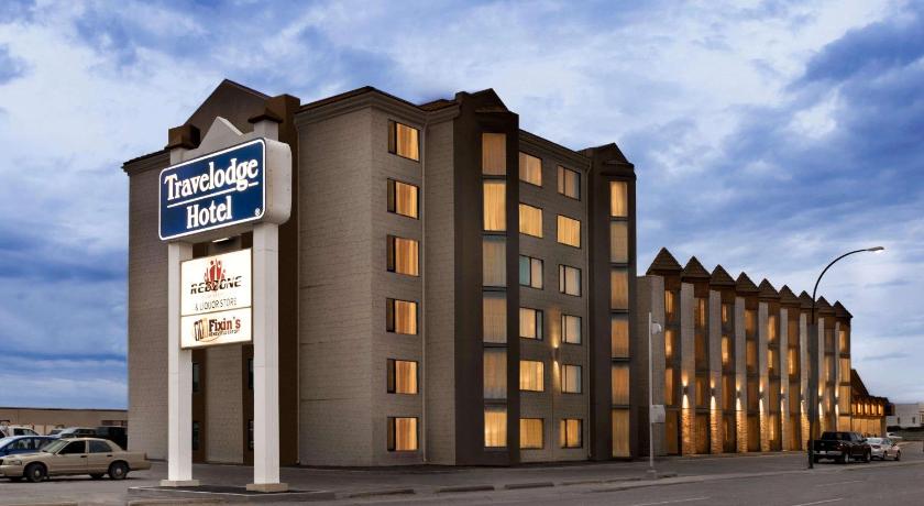 Travelodge by Wyndham Saskatoon