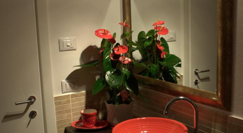 Image of Deluxe Room 5