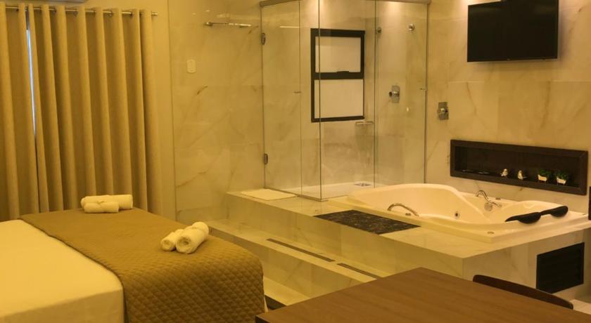 卡拉波 HOTEL ROYAL AMAMBAI 4星级 民宿 套房