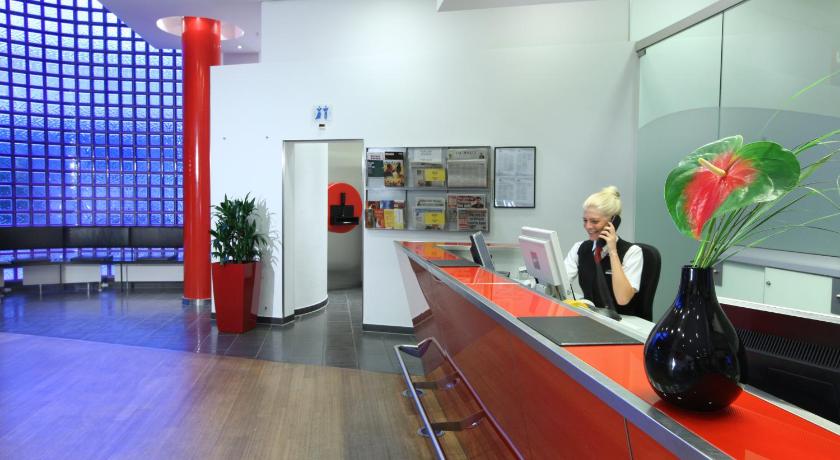Lindner Hotel Dom Residence photo