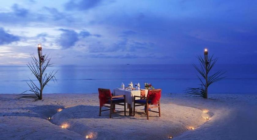 Crescent Sea Resort photo