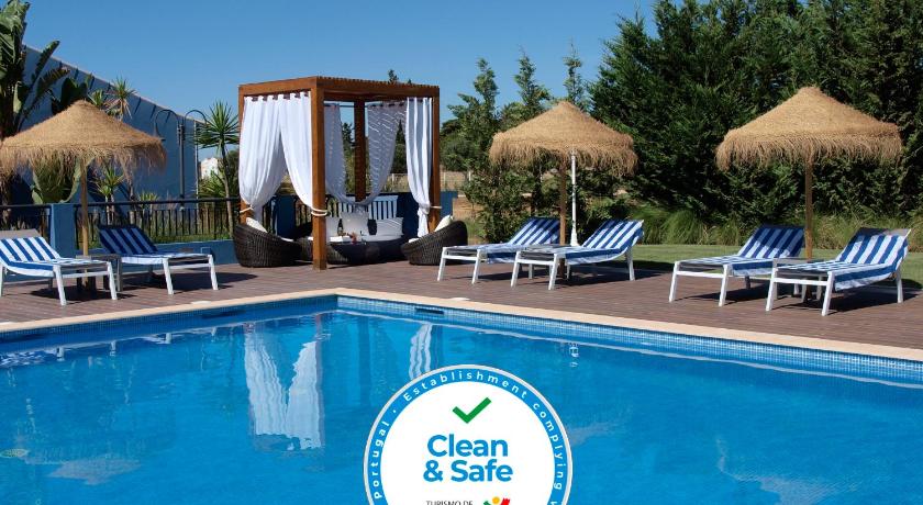 Aldeia Azul Resort — Hotel in Luz