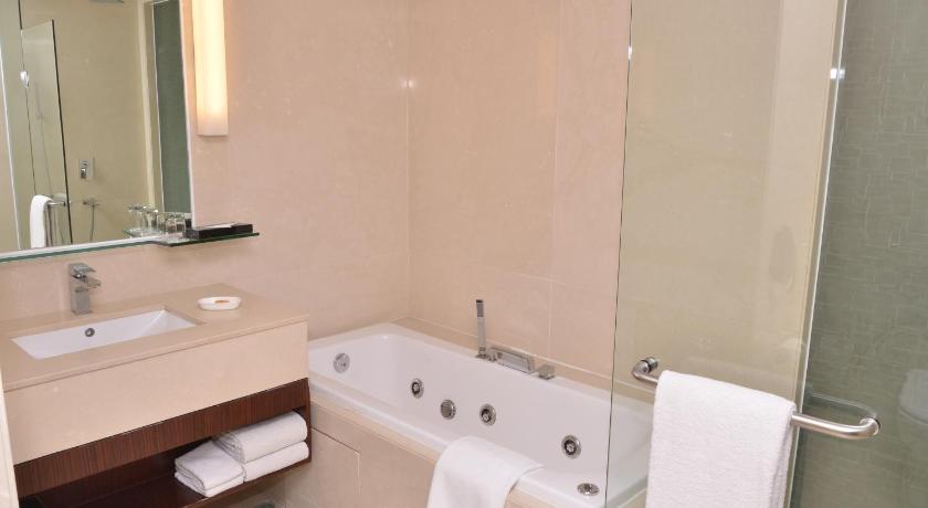 Vaizdas, kuriame – Verslo klasės liukso numeris (Executive Suite) 11