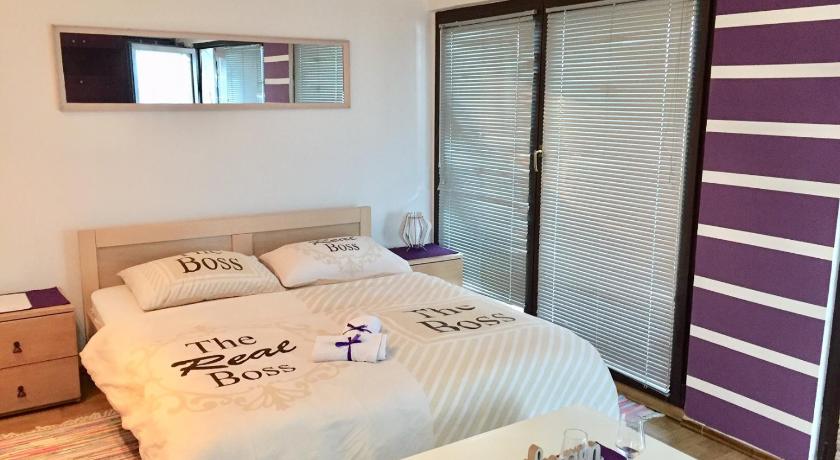 Image of One-Bedroom Apartment 3