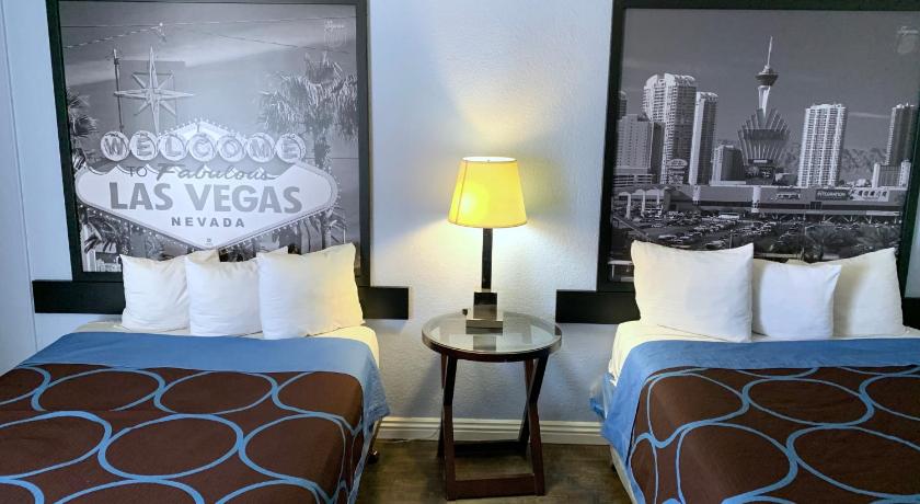 Super 8 By Wyndham Las Vegas North Strip/Fremont St. Area