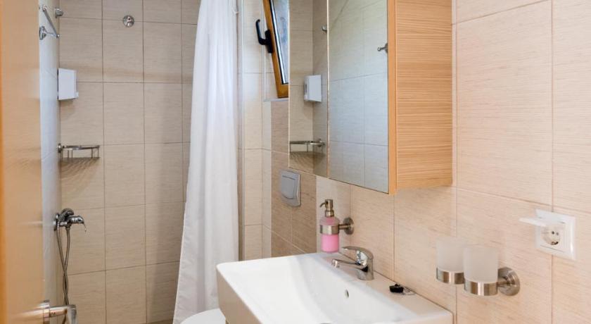 Image of One-Bedroom Apartment 2