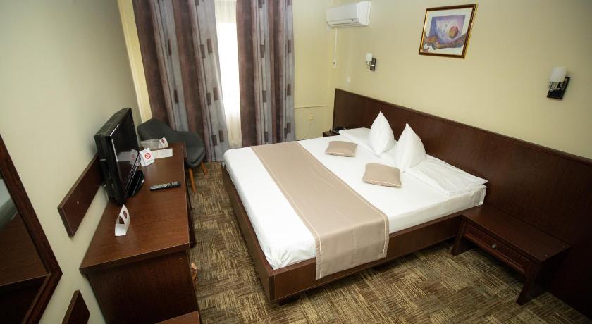 Imagine din Cameră dublă standard (Standard Double Room) 0