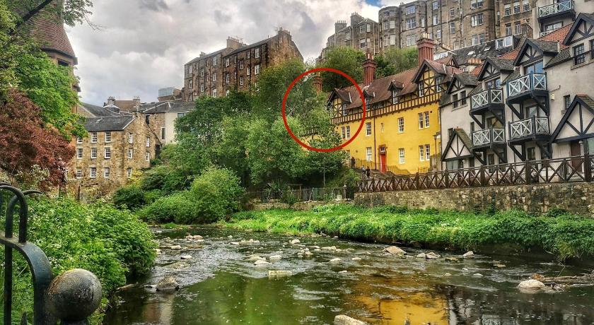 Dean Village Cottage photo
