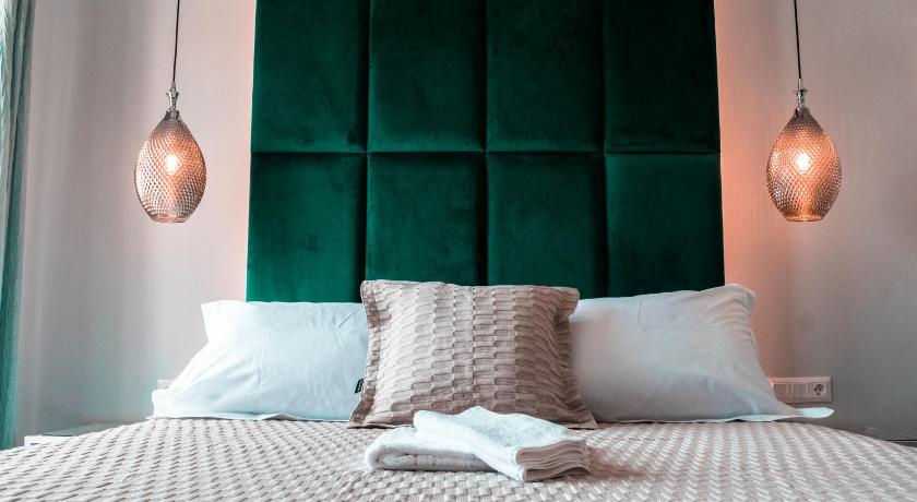 DIIO Suites — Hotel in Syros