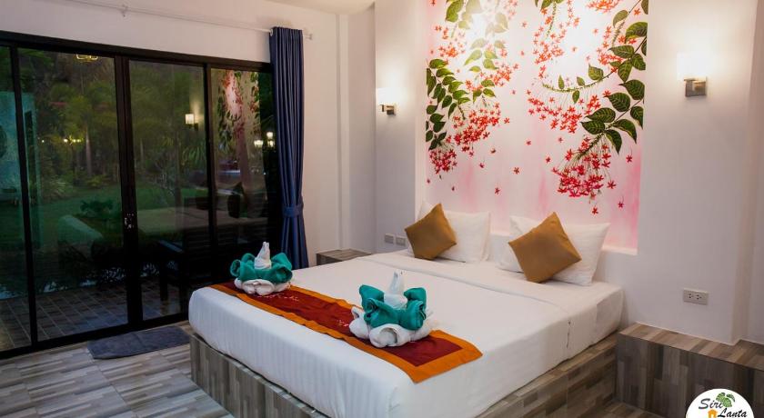 Image of Deluxe Double Room 11