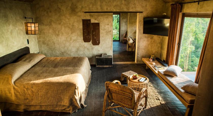 Image of 2-Bedroom Villa with Private Pool 11