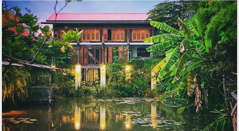 สิบสองหน่วยตัด — Hotel in Sukhothai