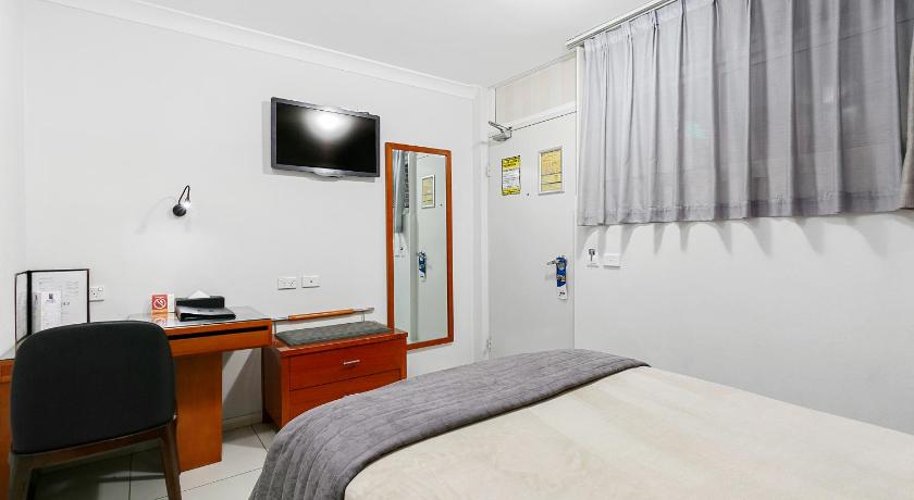 Comfort Inn & Suites Burwood