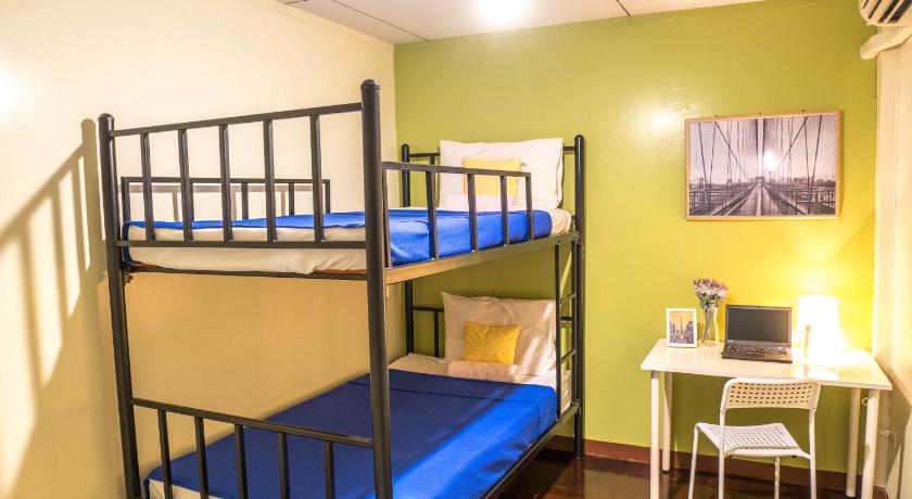 Bangkok Chan Cha La 99 Hostel 2-Star Hotel suite