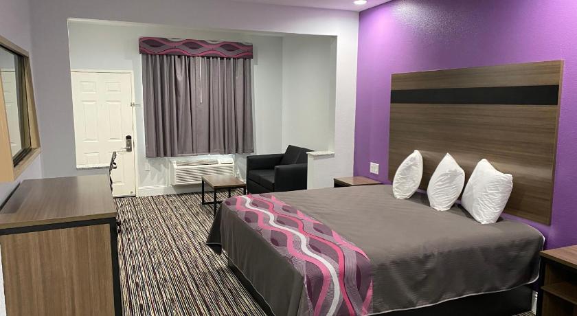휴스턴 (TX) Palace Inn Crosby 2성급 숙소 외관