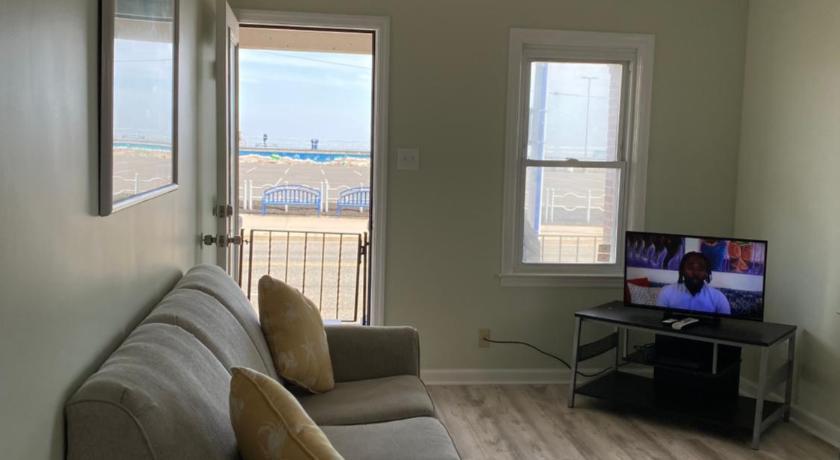 Rio Motel and Suites, Wildwood (NJ) | Best Price Guarantee - Mobile