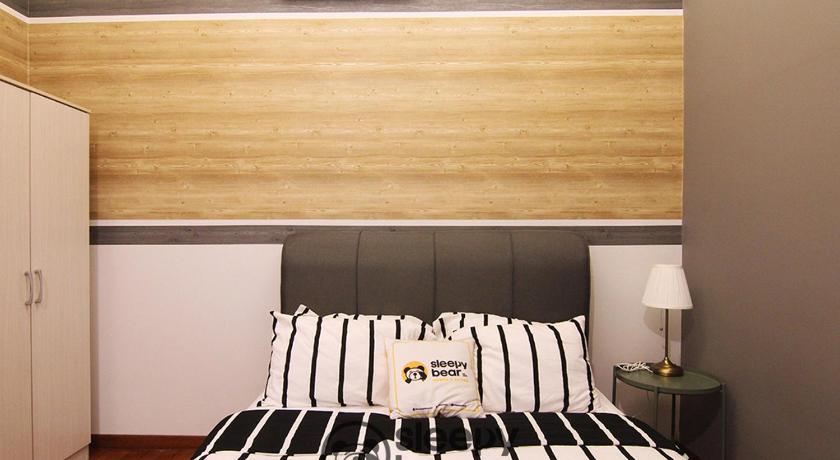 Azure Residences by Sleepy Bear Paradigm Mall photo
